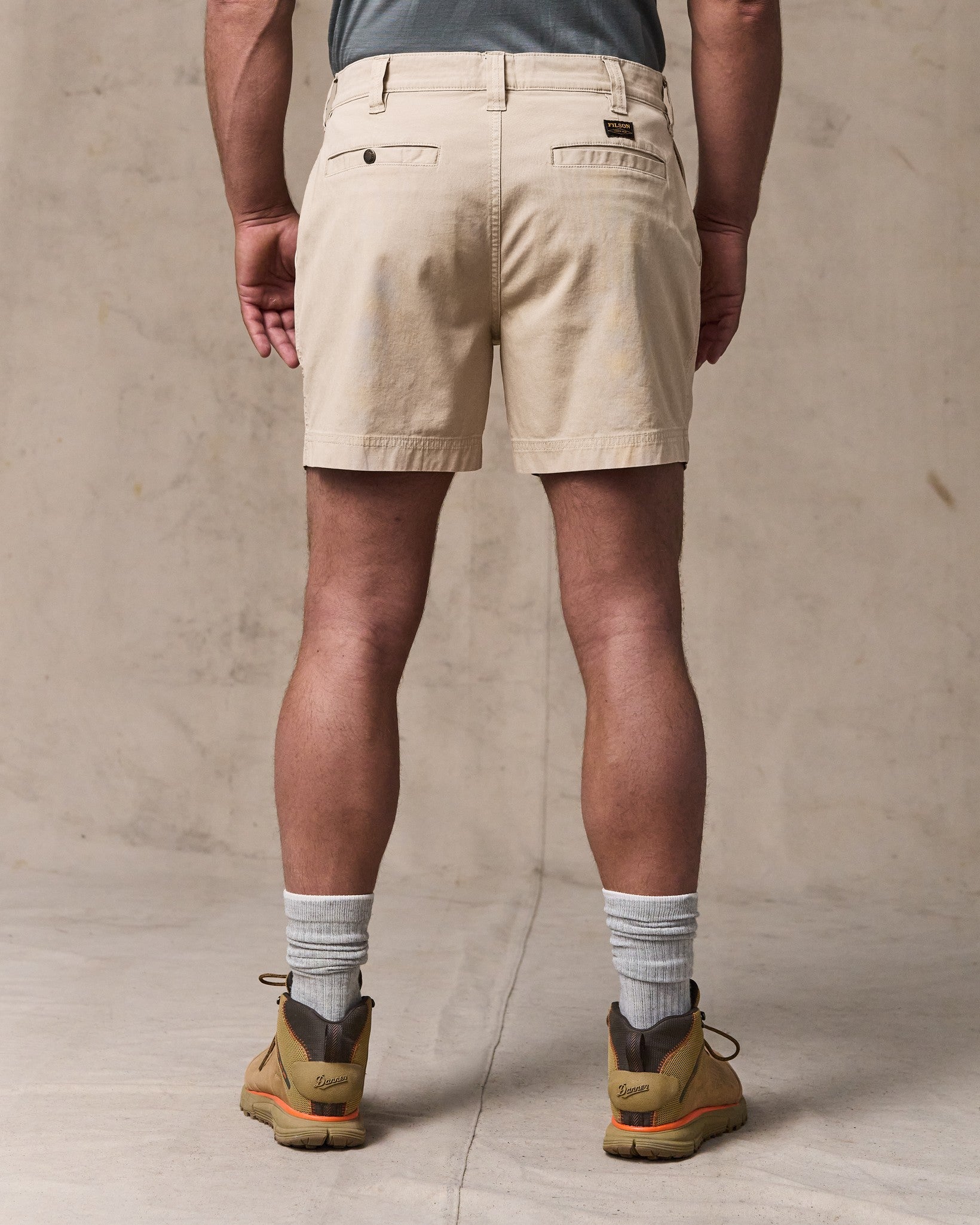 Alternative view of Granite Mountain 6" Shorts - Buck Tan