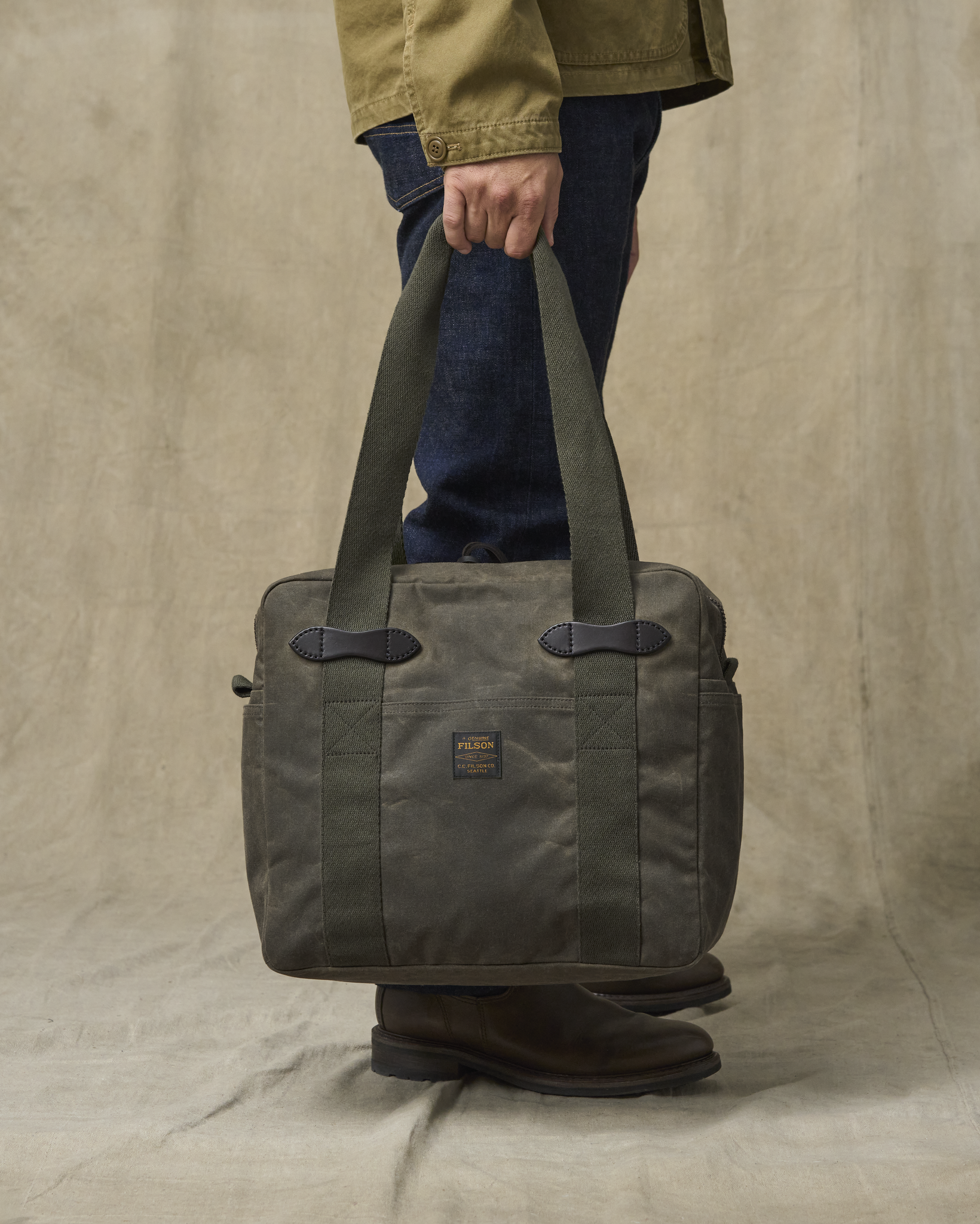 Alternative view of Tin Cloth Zipper Tote Bag - Otter Green
