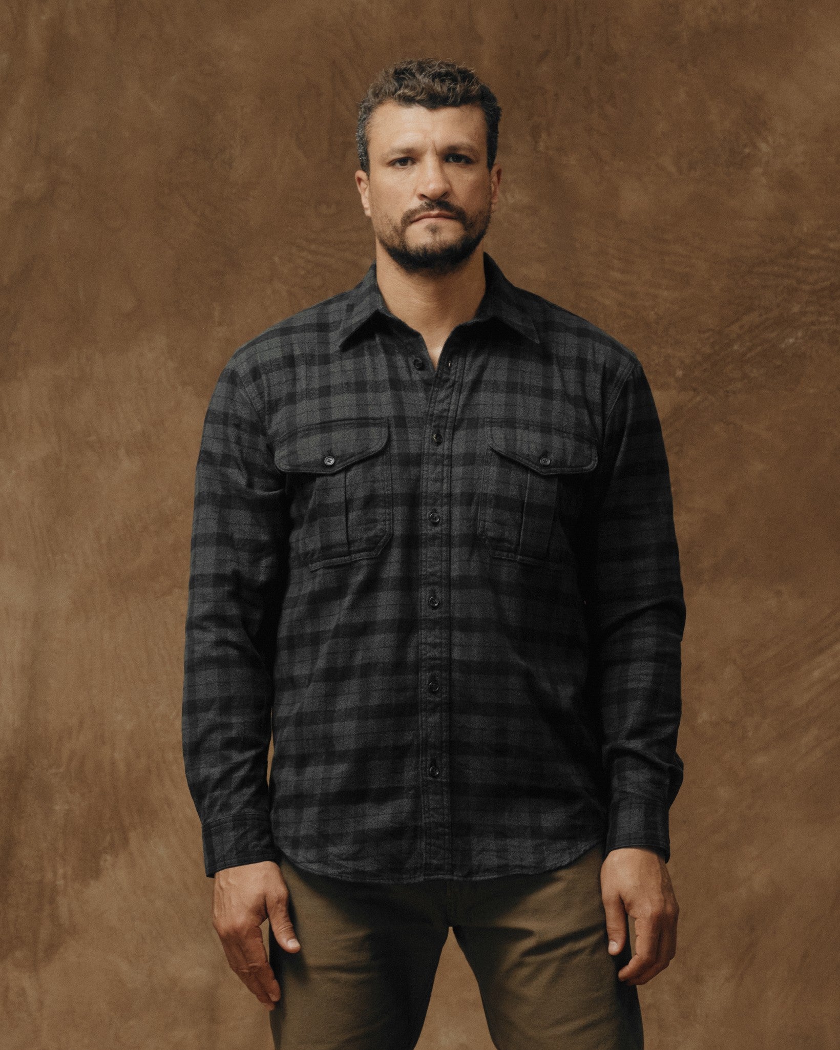 Alternative view of Alaskan Guide Shirt - Heather Gray/black Plaid